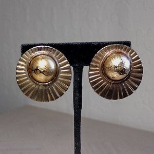 Gold Tone Clip Earring
